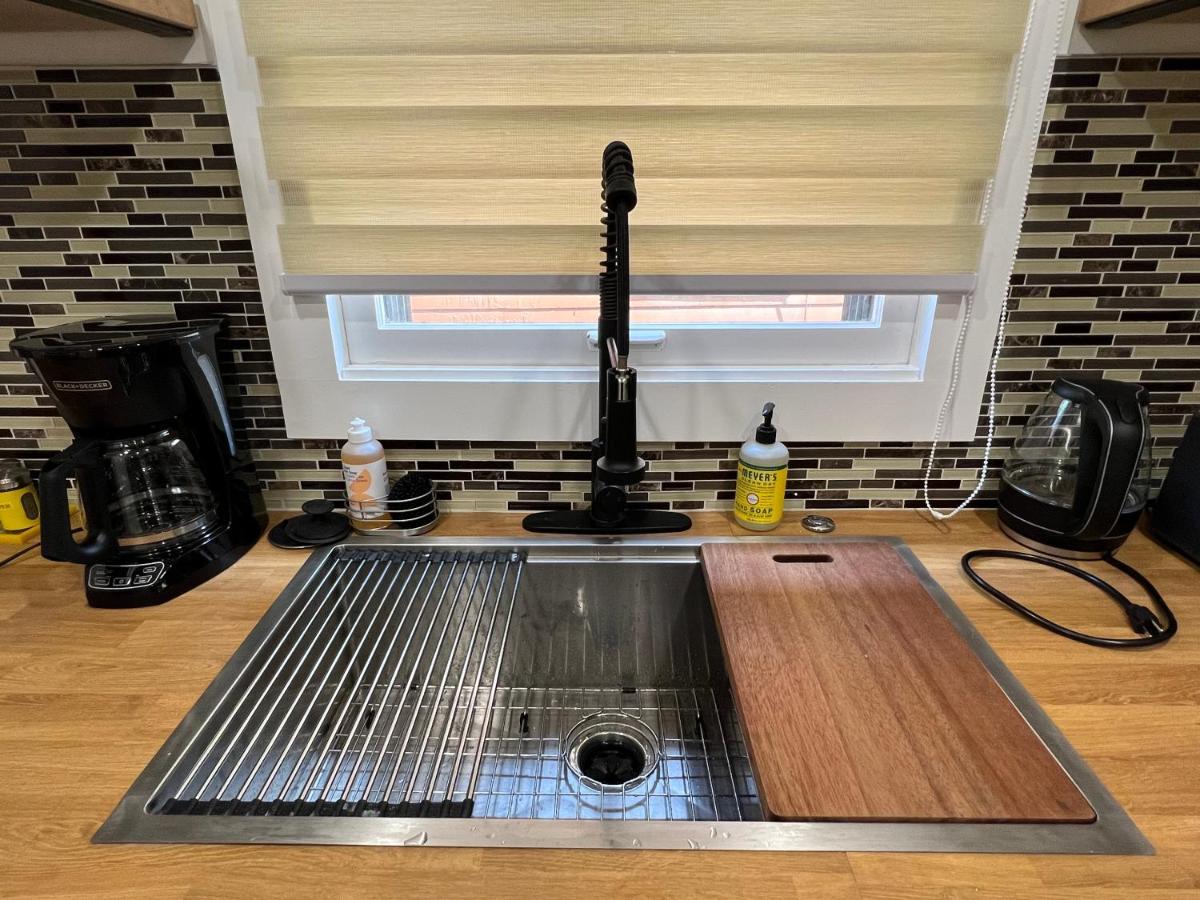 Trendy In Tremont, Cle Apartment Cleveland Luaran gambar